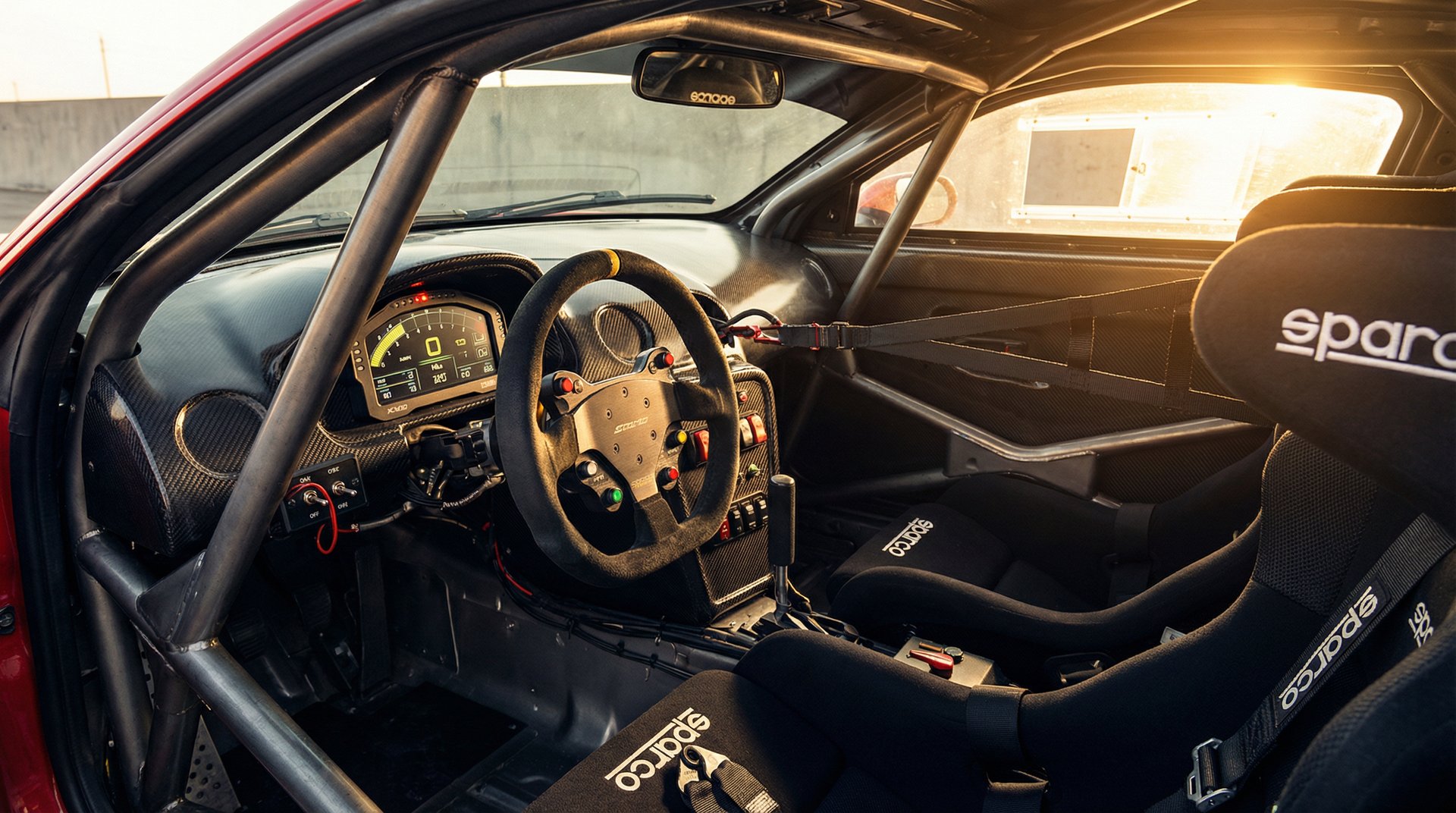 猎奇赛车内饰改装视频